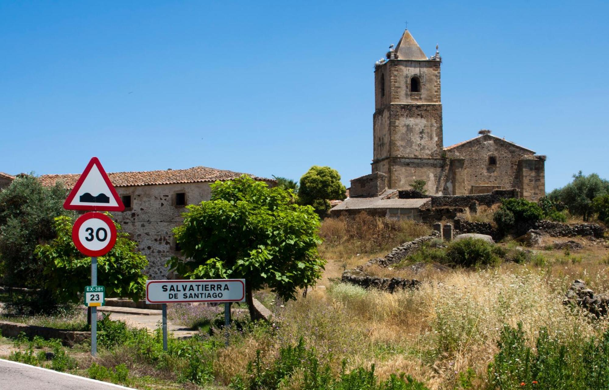 Casa Rural La Manzanilla Salvatierra de Santiago Екстериор снимка